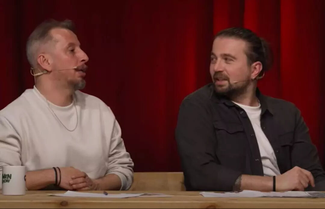 Genç kadın ünlü şarkıcıyı ifşa etti! 'Beni ağlattı' diyerek anlattıkları herkesi şaşırttı - 2. Resim