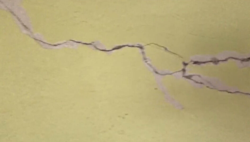 Kütahya'da vatandaşları deprem korkusu sardı! Geçici barınaklar kuruldu, evlerine giremiyorlar - 3. Resim