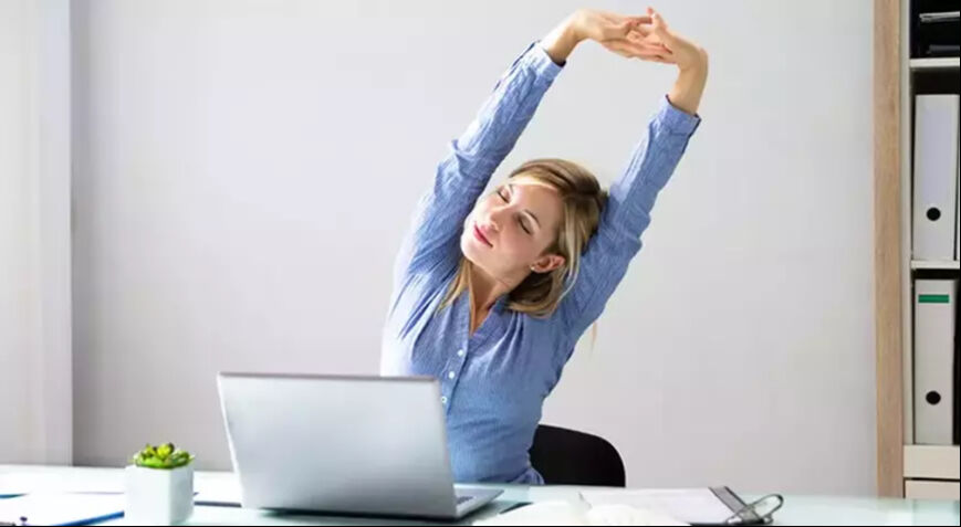 Masa başı çalışanlara omurga sağlığı uyarısı: 5 dakikalık egzersiz ile ağrılardan kurtulun! - 2. Resim