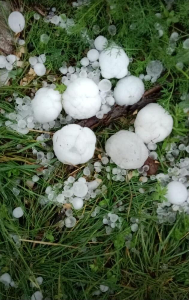 Mayıs ayında ceviz büyüklüğünde dolu! "82 yaşındayım, böyle yağış görmedim" - 2. Resim