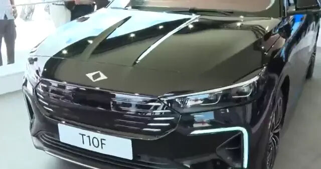 Togg T10F'in iç detayları görüntülendi! TEKNOFEST'te görücüye çıktı - 1. Resim