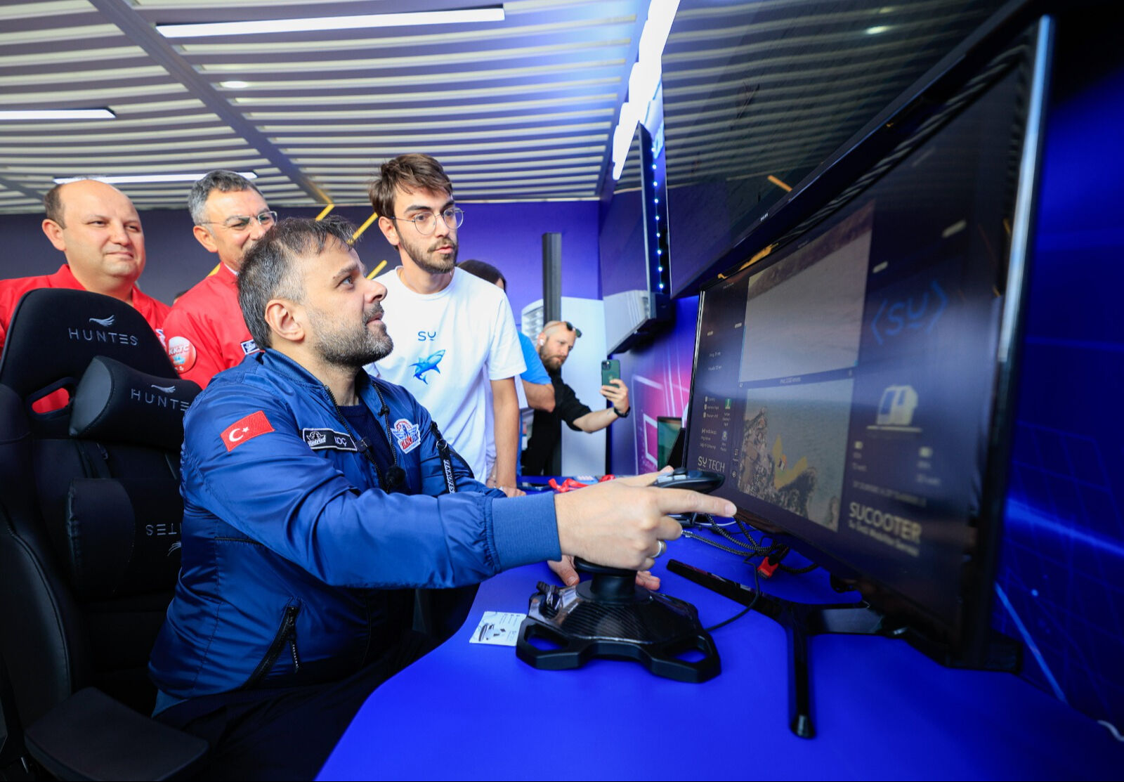 Turkcell'den TEKNOFEST KKTC’de karadan denize ilk 5G denemesi Turkcell'den TEKNOFEST KKTC’de karadan denize ilk 5G denemesi - 1. Resim