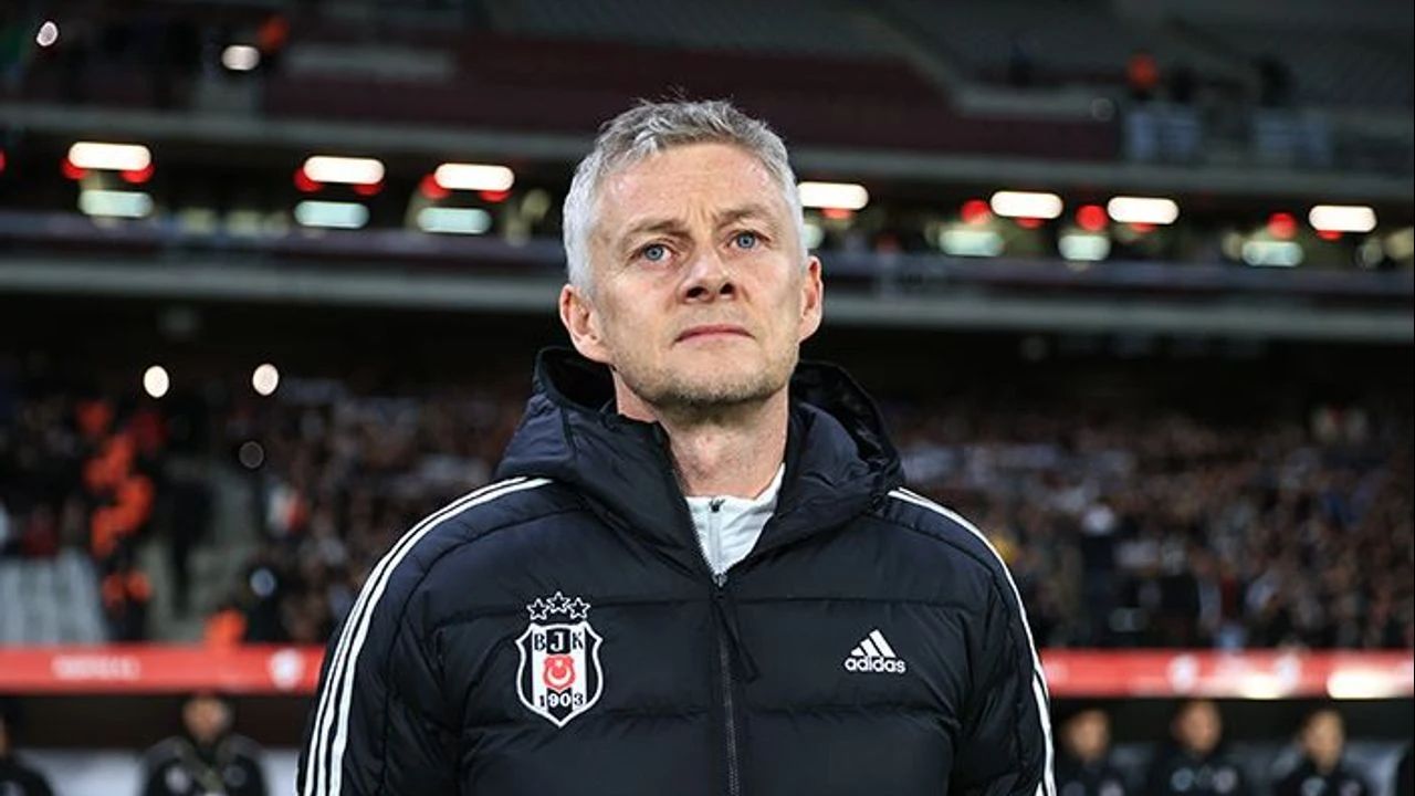 Beşiktaş'ın Teknik Direktörü Solskjaer Fenerbahçe'yi durdurma planını hazırladı: Gedson prangası Beşiktaş'ın Teknik Direktörü Solskjaer Fenerbahçe'yi durdurma planını hazırladı: Gedson prangası