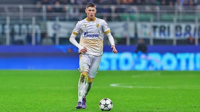 Galatasaray'dan geleceğe yatırım! 17 yaşındaki Sırp yıldıza kanca - 1. Resim