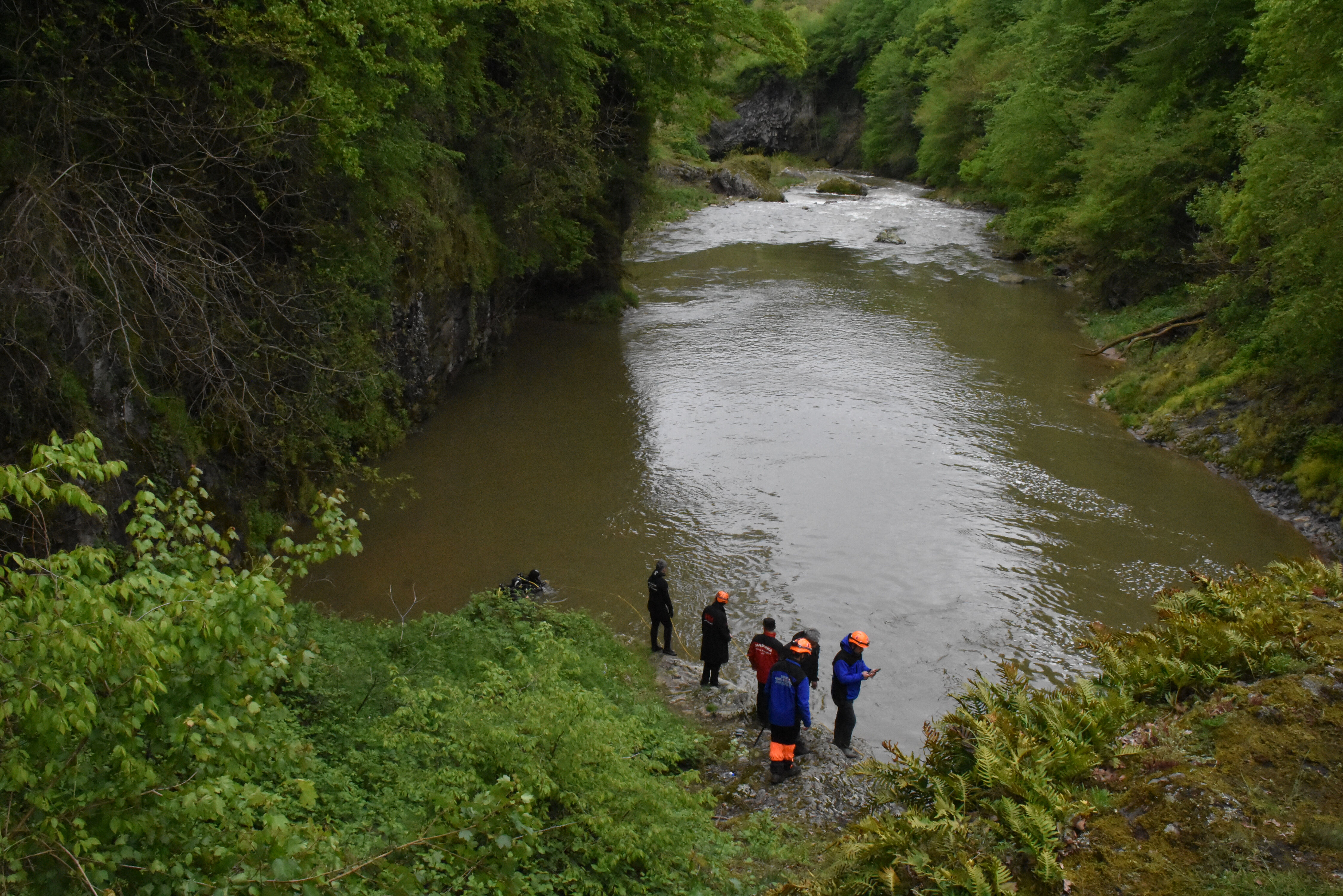"Kayboldular" denmişti, olayın aslı tüyler ürpertti! 2 kişiden birinin cansız bedeni bulundu - 2. Resim