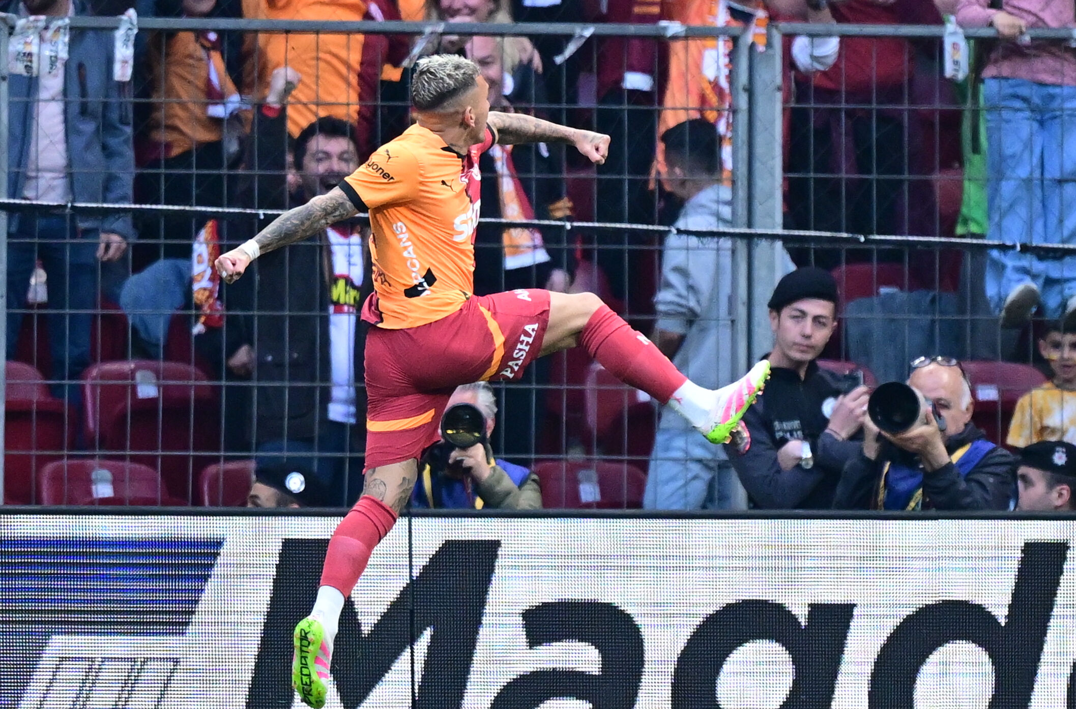 Lucas Torreira'dan maç sonrası itiraf: Gitmek istediğim zamanlar oldu - 1. Resim