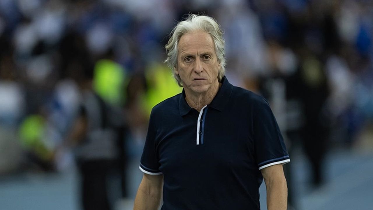 Tarih yazmıştı! Jorge Jesus "Buraya kadar" dedi Tarih yazmıştı! Jorge Jesus "Buraya kadar" dedi