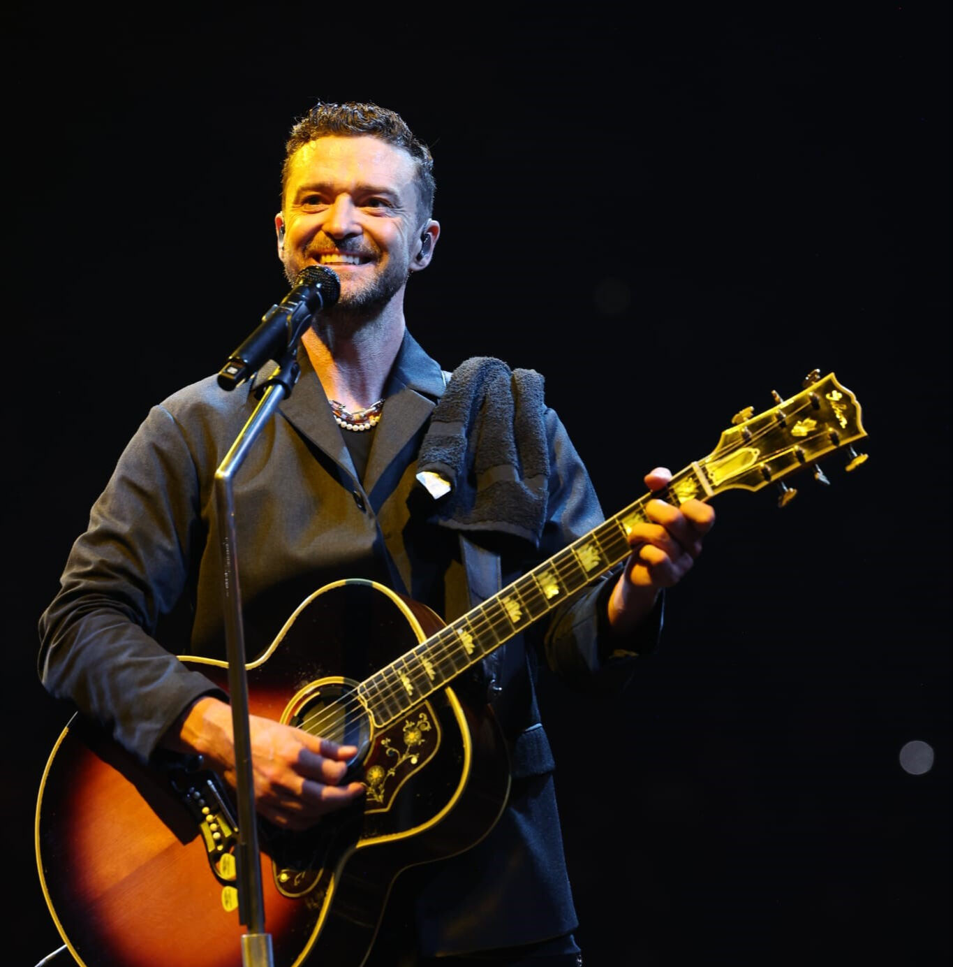 Üniversitede Justin Timberlake konseri! Ünlü yıldız 30 Temmuz'da İstanbul'a geliyor Üniversitede Justin Timberlake konseri! Ünlü yıldız 30 Temmuz'da İstanbul'a geliyor - 1. Resim