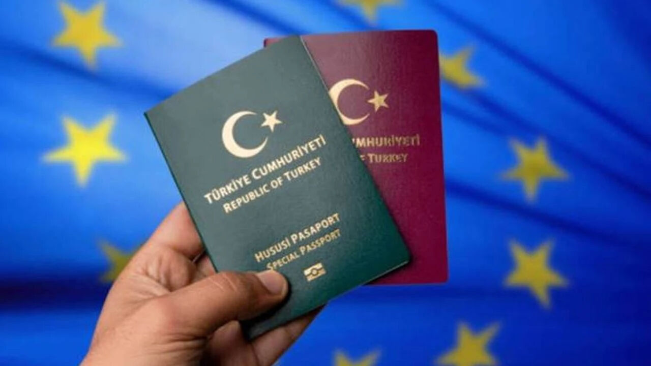 AB geri adım attı: Vize engeli yok, Ankara güvenliğin belkemiği! AB geri adım attı: Vize engeli yok, Ankara güvenliğin belkemiği! - 1. Resim