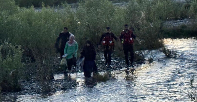 Gittikleri piknik kabusları oldu! 25 kişi son anda kurtuldu Gittikleri piknik kabusları oldu! 25 kişi son anda kurtuldu - 2. Resim