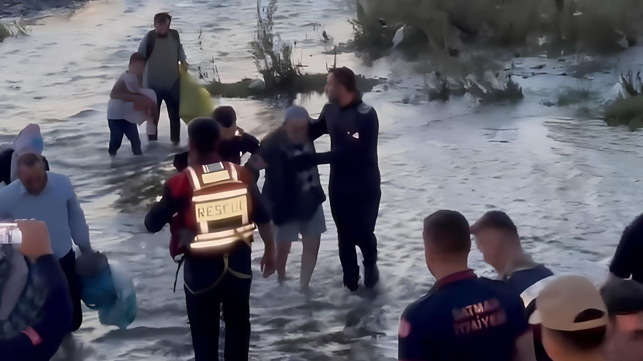 Gittikleri piknik kabusları oldu! 25 kişi son anda kurtuldu Gittikleri piknik kabusları oldu! 25 kişi son anda kurtuldu
