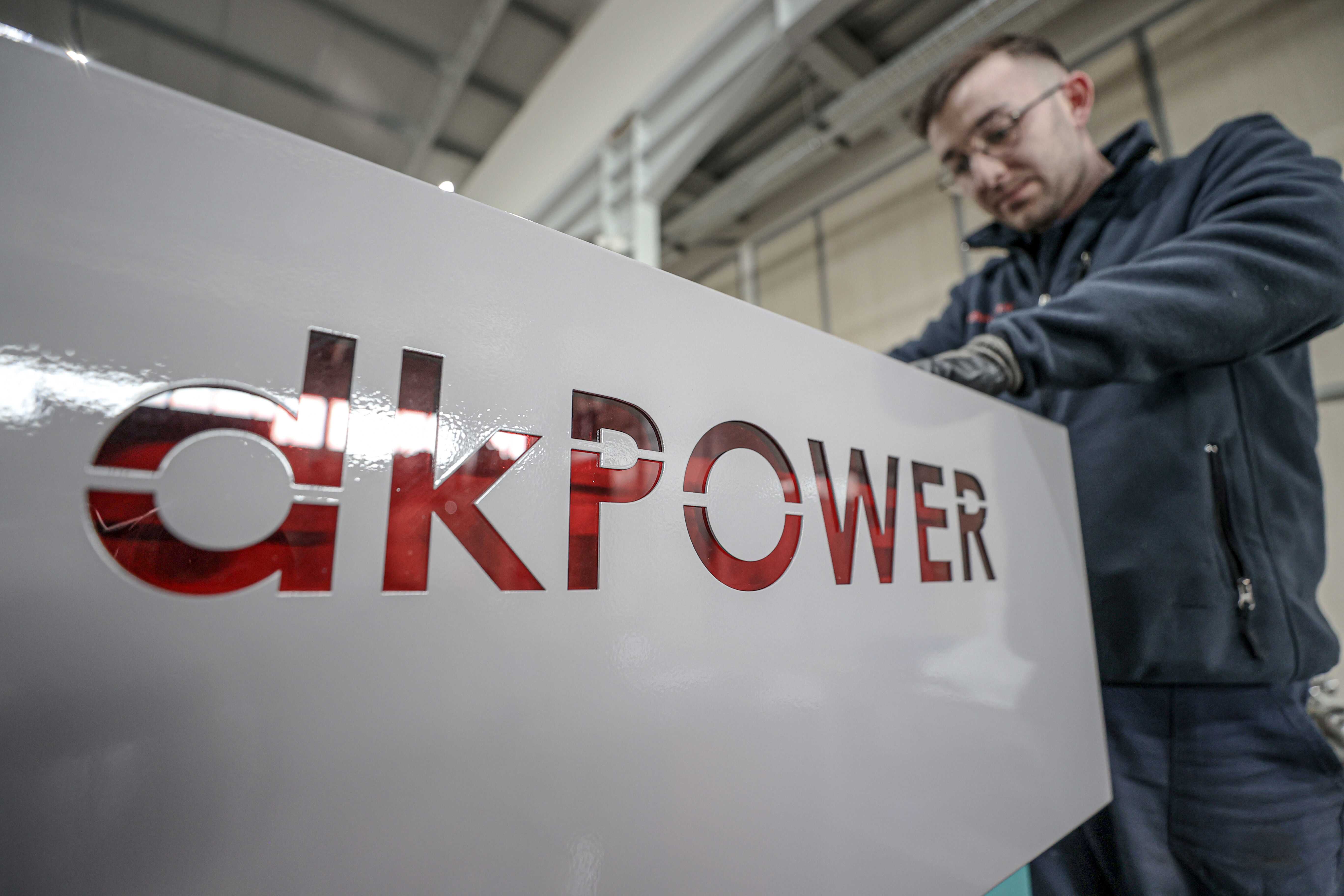 Projeyi askerdeyken çizmişti! Şimdi 70 ülkede kullanılıyor, 100 ton kuvvet üretiyor Projeyi askerdeyken çizmişti! Şimdi 70 ülkede kullanılıyor, 100 ton kuvvet üretiyor - 2. Resim