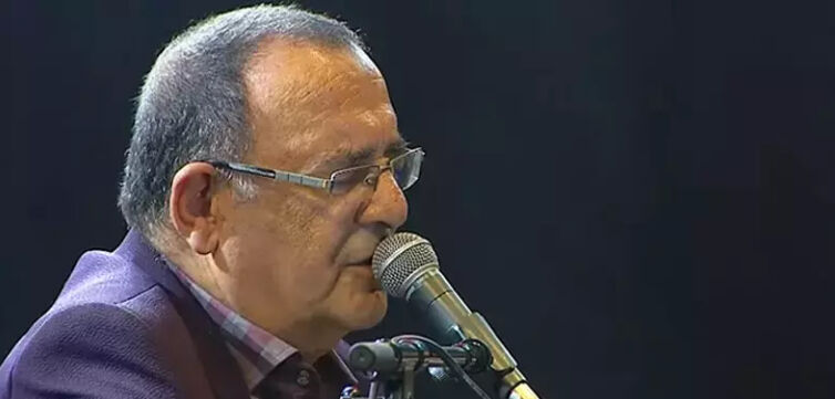 Türk halk müziği sanatçısı Yavuz Top hayatını kaybetti! Cenaze törenine ünlü akını oldu Türk halk müziği sanatçısı Yavuz Top hayatını kaybetti! Cenaze törenine ünlü akını oldu - 1. Resim