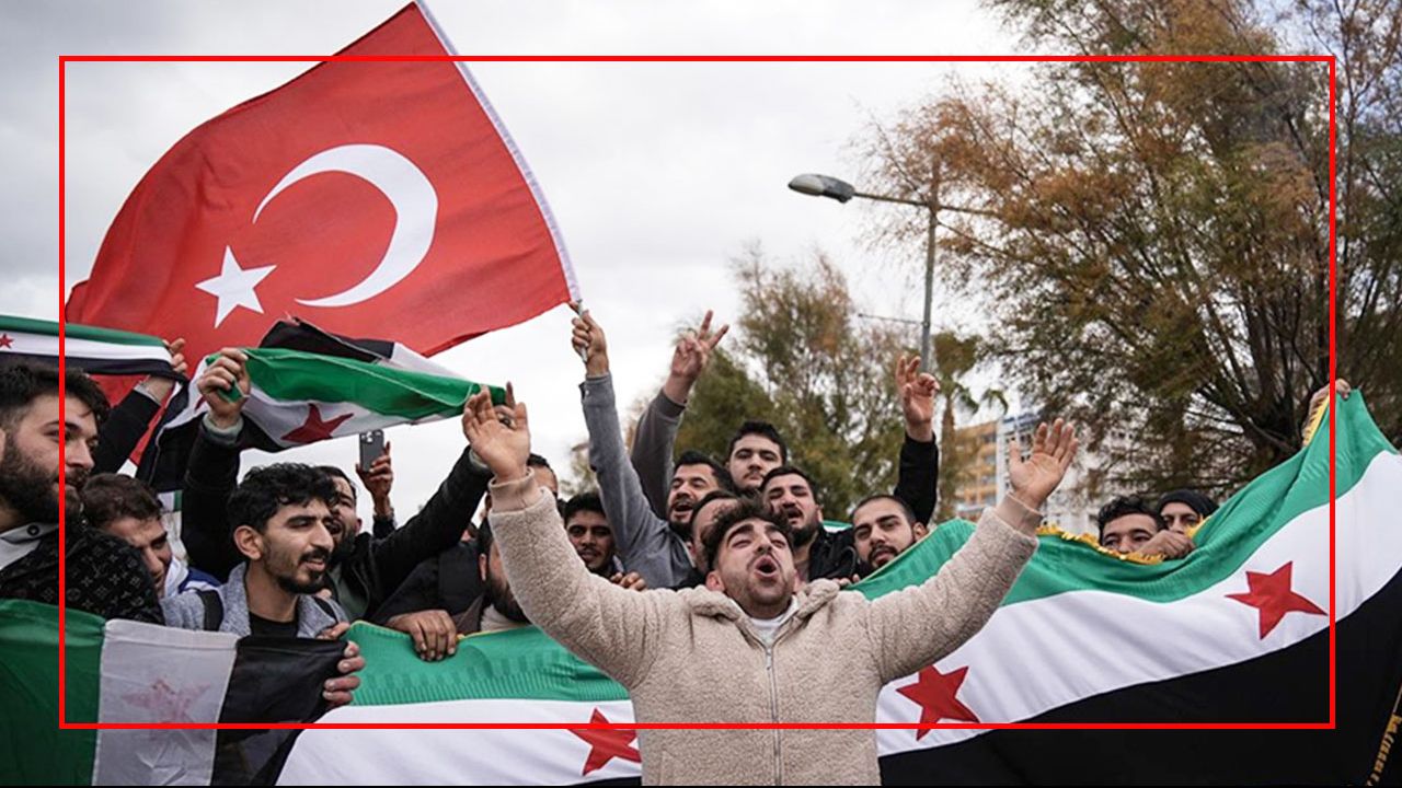 Türkiye devreye girdi, İsrail'in planı bozuldu! Suriye'de Dürziler silah bırakıyor Türkiye devreye girdi, İsrail'in planı bozuldu! Suriye'de Dürziler silah bırakıyor