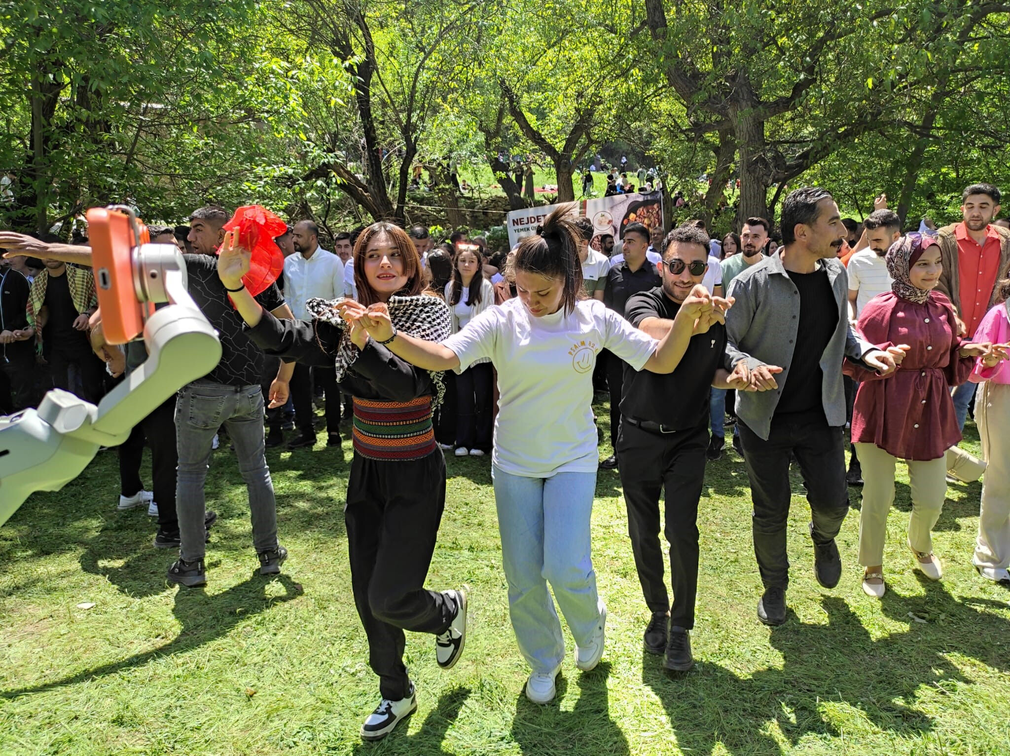 35 yılın ardından gelen kutlama! Bir zamanlar yasın hakim olduğu köyde şimdi festival var 35 yılın ardından gelen kutlama! Bir zamanlar yasın hakim olduğu köyde şimdi festival var - 2. Resim