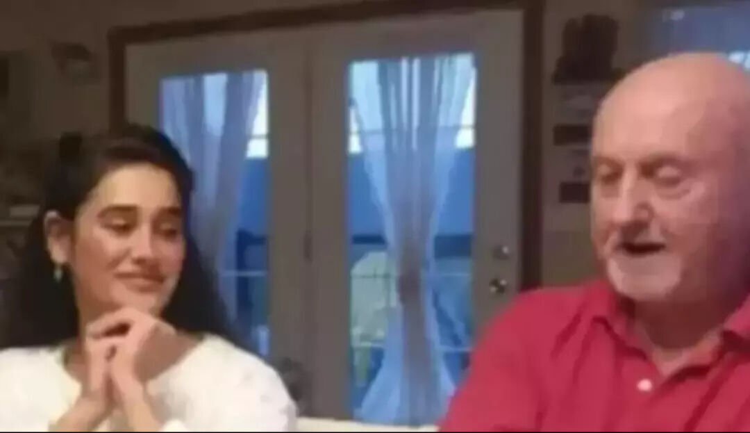 ABD'de yaşayan Meltem Miraloğlu hakkında şok iddia: Darbedildi, kırılan kaburgaları akciğerine battı ABD'de yaşayan Meltem Miraloğlu hakkında şok iddia: Darp edildi, kırılan kaburgaları akciğerine battı - 1. Resim