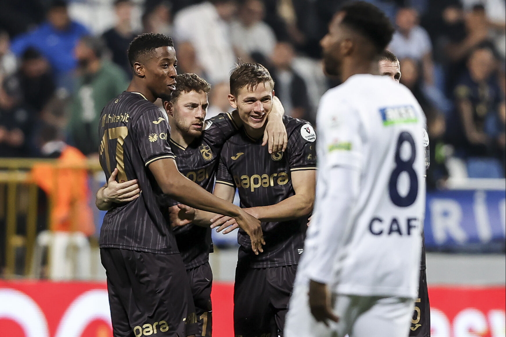 ÖZET | Kasımpaşa-Trabzonspor İstanbul'da yenişemedi! Uzatmalarda iki gol iptal edildi: 1-1 - 1. Resim