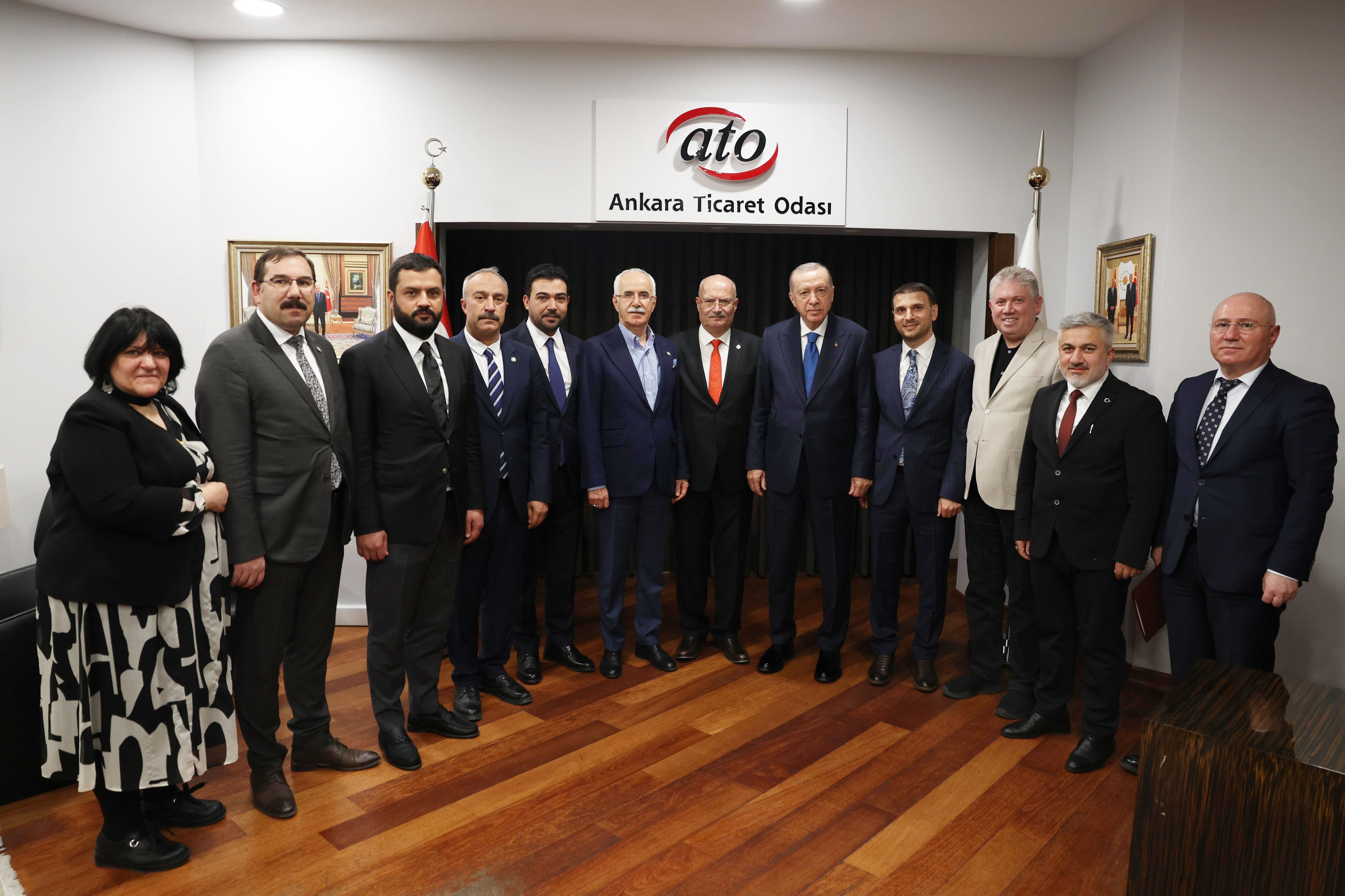 Cumhurbaşkanı Erdoğan&rsquo;dan ATO&rsquo;ya ziyaret - 2. Resim