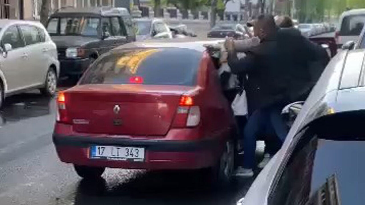 İstanbul'un ortasında dehşet! Eski karısını kaçıramayınca katletti İstanbul'un ortasında dehşet! Eski karısını kaçıramayınca katletti - 1. Resim