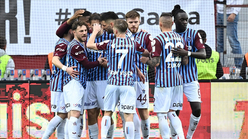 Kasımpaşa FK Trabzonspor maçı saat kaçta, hangi kanalda? Kasımpaşa TS maçı muhtemel ilk 11'ler, oynamayacak futbolcular belli oldu Kasımpaşa FK Trabzonspor maçı saat kaçta, hangi kanalda? Kasımpaşa TS maçı muhtemel ilk 11'ler, oynamayacak futbolcular belli oldu - 1. Resim