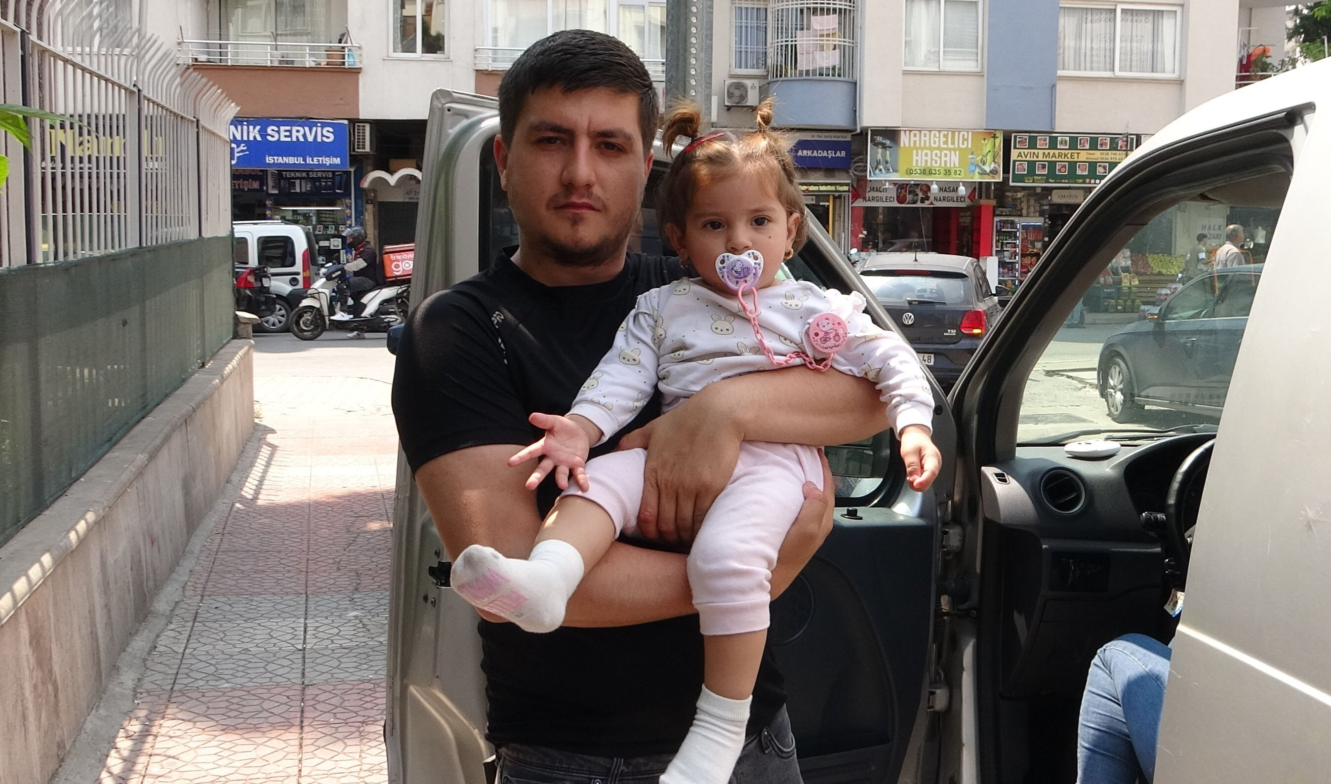 Akülü araca otomobil çarpmıştı! Kahreden detay ortaya çıktı: Anı olsun diye bindirmiştik Akülü araca otomobil çarpmıştı! Kahreden detay ortaya çıktı: Anı olsun diye bindirmiştik - 2. Resim