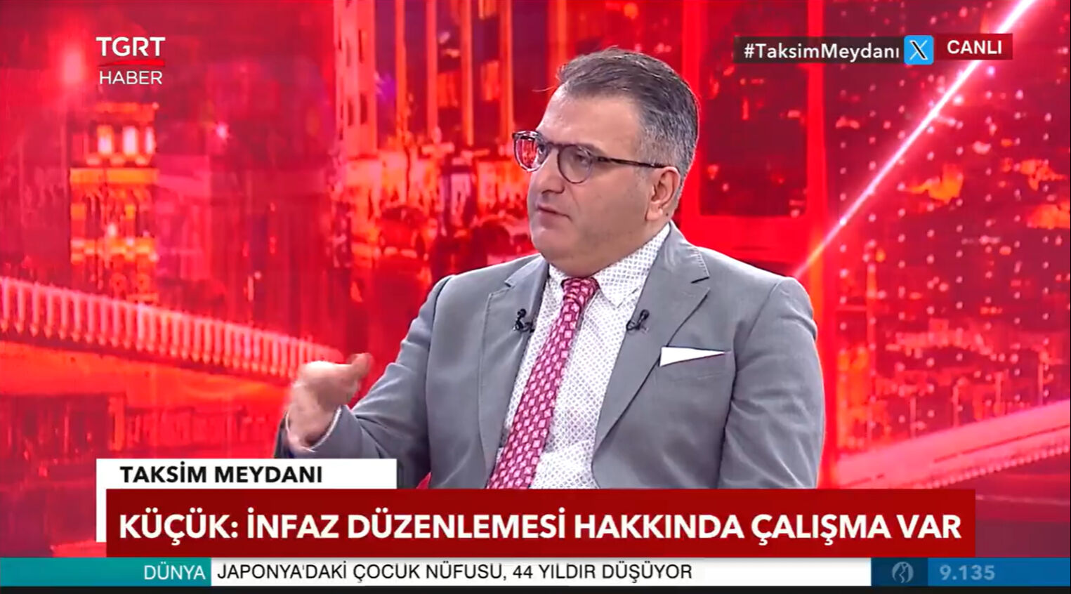 Cem Küçük, Adalet Bakanı Tunç ile görüştü: "İnfaz düzenlemesi yolda, ancak Öcalan’a af yok" Cem Küçük, Adalet Bakanı Tunç ile görüştü: "İnfaz düzenlemesi yolda, ancak Öcalan’a af yok" - 1. Resim