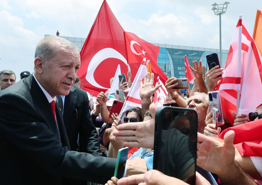 Cumhurbaşkanı Erdoğan'ın KKTC ziyareti Brüksel'i sarstı! Avrupa Parlamentosu'nda Türkiye mesaisi Cumhurbaşkanı Erdoğan'ın KKTC ziyareti Brüksel'i sarstı! Avrupa Parlamentosu'nda Türkiye mesaisi - 1. Resim