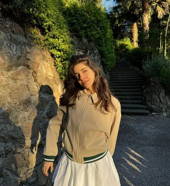 Elvin Levinler Dubai'ye gitti! Yediği üzümün fiyatını duyanlar kulaklarına inanamadı: Tepki gösterdi Elvin Levinler Dubai'ye gitti! Yediği üzümün fiyatını duyanlar kulaklarına inanamadı: Tepki gösterdi - 2. Resim