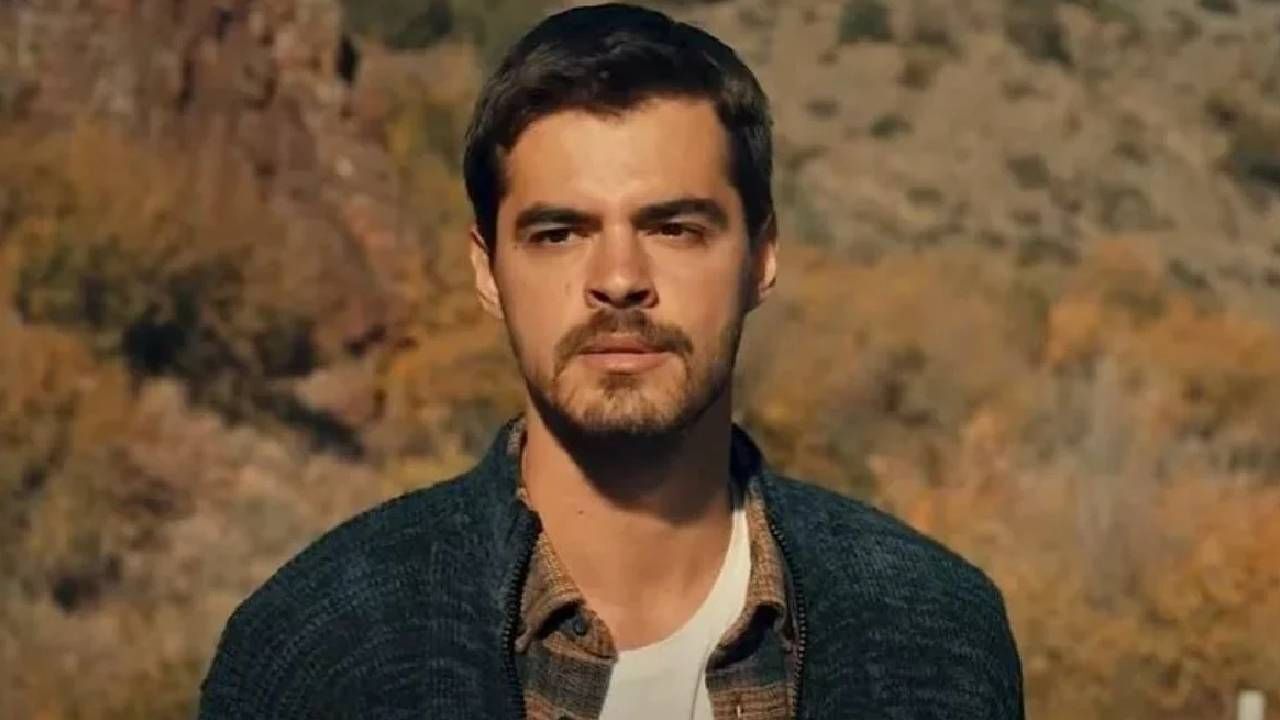 Feci bir kaza geçirmişti! Berk Atan'ın 'Gönül Dağı' dizisine döneceği tarih belli oldu Feci bir kaza geçirmişti! Berk Atan'ın 'Gönül Dağı' dizisine döneceği tarih belli oldu