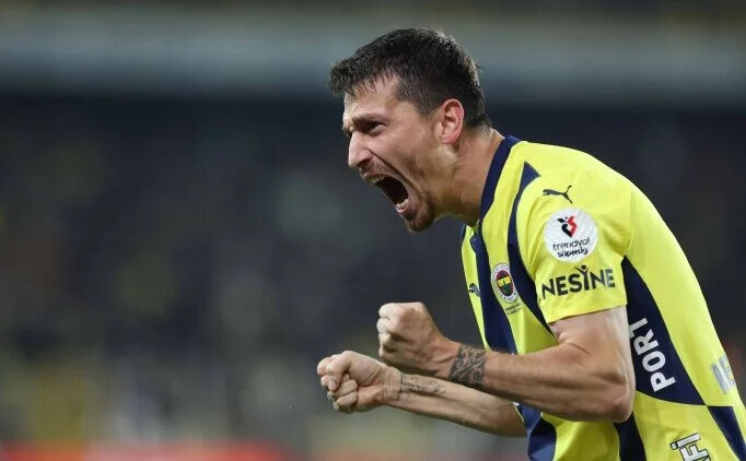 Fenerbahçe'de şaşırtan detay! Mert Hakan Yandaş'ı kimse ziyaret etmedi mi? Fenerbahçe'de şaşırtan detay! Mert Hakan Yandaş'ı kimse ziyaret etmedi mi? - 4. Resim