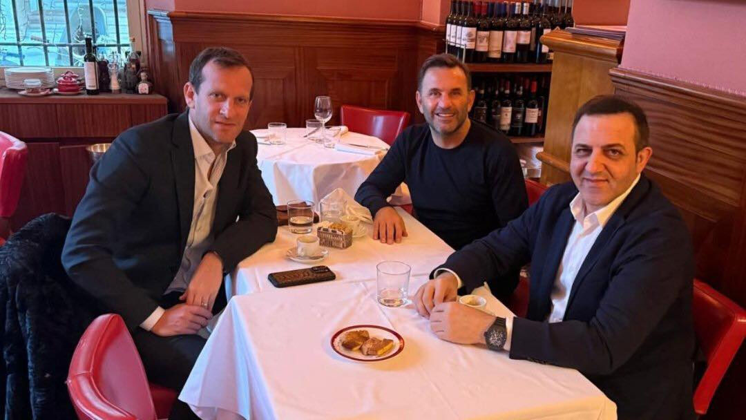 Galatasaray'da fatura kesildi! Dursun Özbek'ten yönetimde radikal değişim kararı Galatasaray'da fatura kesildi! Dursun Özbek'ten yönetimde radikal değişim kararı - 3. Resim