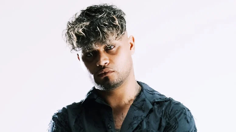 'Hav Hav Hav' şarkısıyla gündemdeydi...