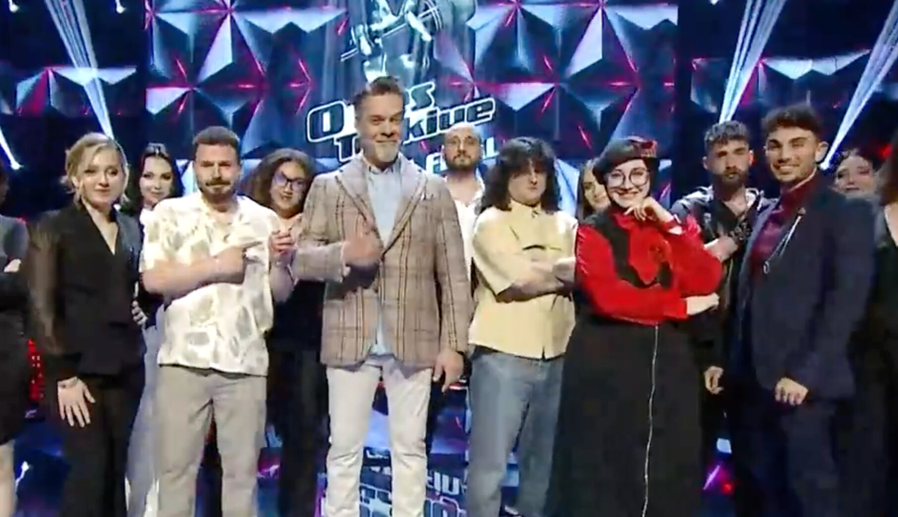 O Ses Türkiye final ne zaman olacak? Yarı final Funda Kayacık performansı dikkat çekmişti O Ses Türkiye final ne zaman olacak? Yarı final Funda Kayacık performansı dikkat çekmişti - 2. Resim