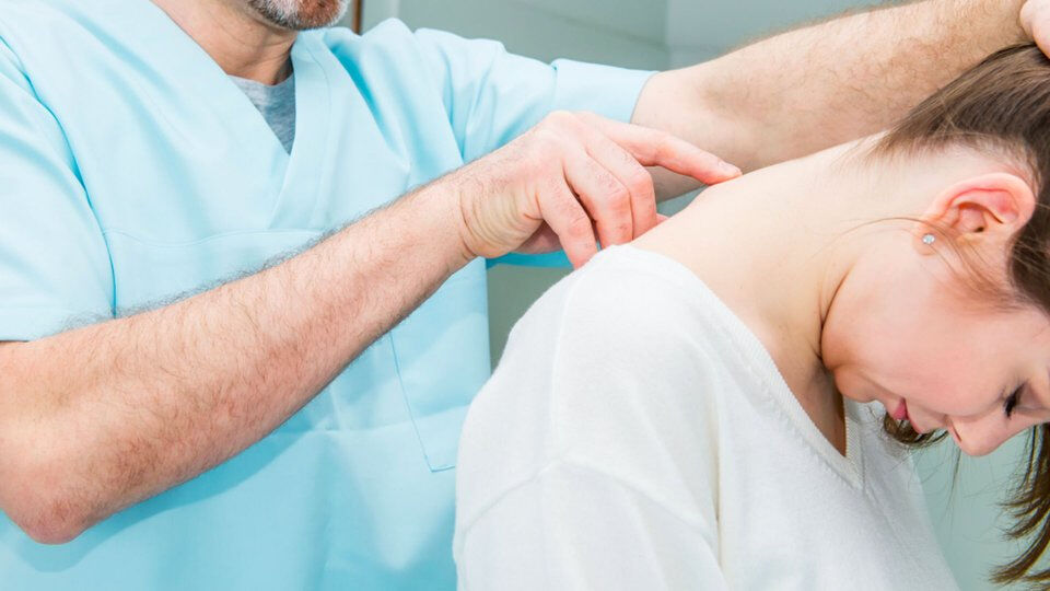 Teknoloji çağının yaygın rahatsızlığı: Boyun düzleşmesi neden olur, nasıl tedavi edilir? Teknoloji çağının yaygın rahatsızlığı: Boyun düzleşmesi neden olur, nasıl tedavi edilir? - 6. Resim