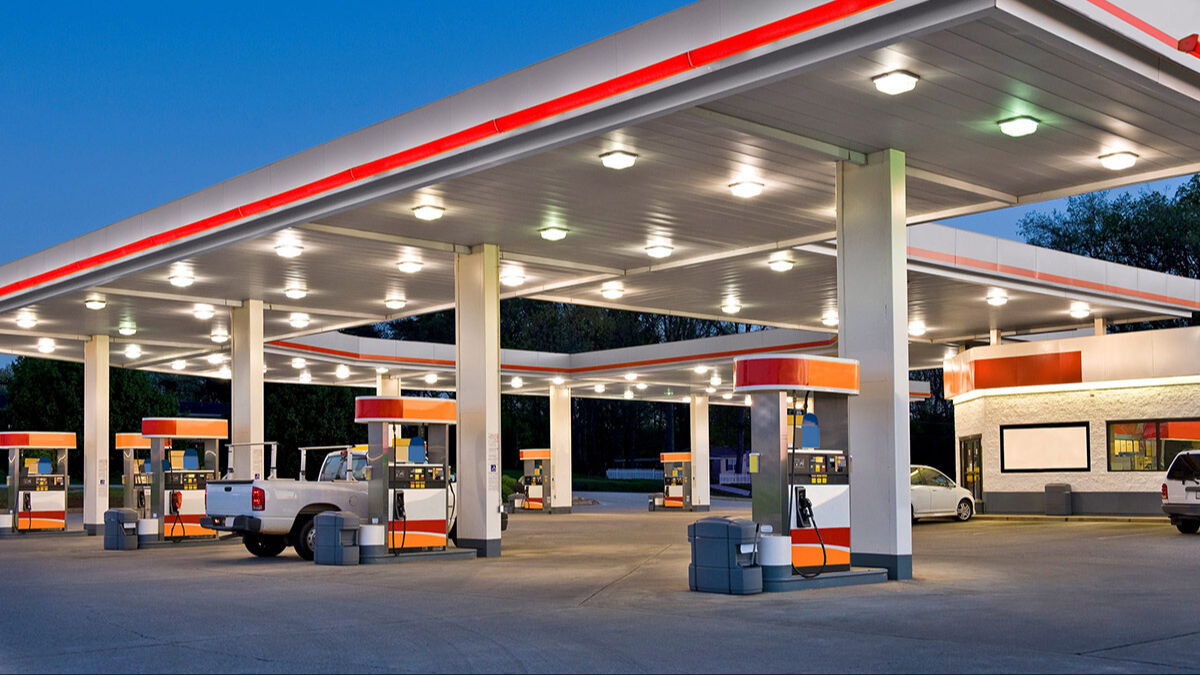 Benzine indirim var mı? Motorine indirim sonrası akaryakıt fiyatları gündeme geldi Benzine indirim var mı? Motorine indirim sonrası akaryakıt fiyatları gündeme geldi - 3. Resim