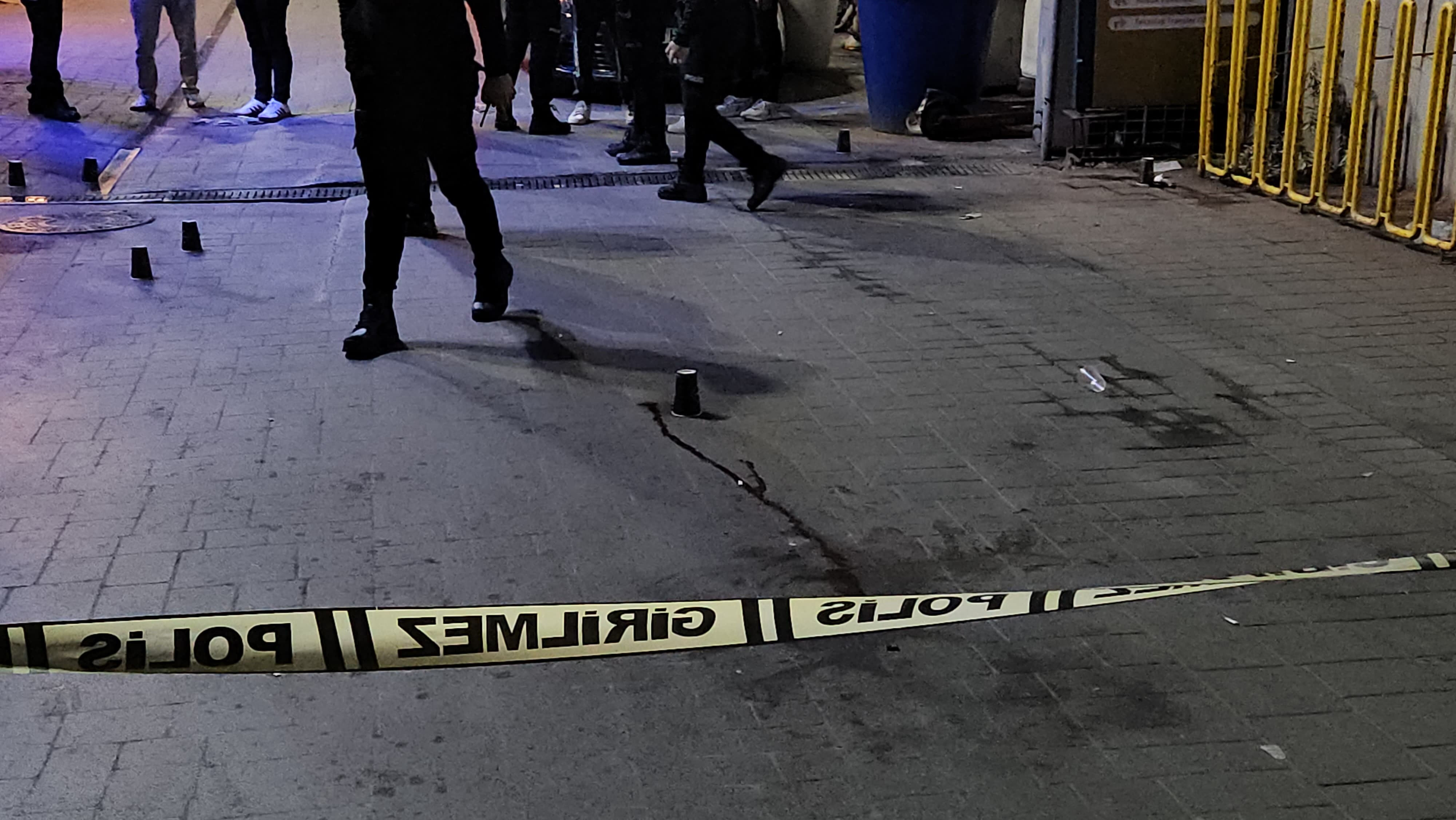 Beşiktaş'ta aynı gece ikinci kabus! Silahlar konuştu, herkes kaçıştı Beşiktaş aynı gece ikinci kabus! Silahlar konuştu, herkes kaçıştı - 2. Resim