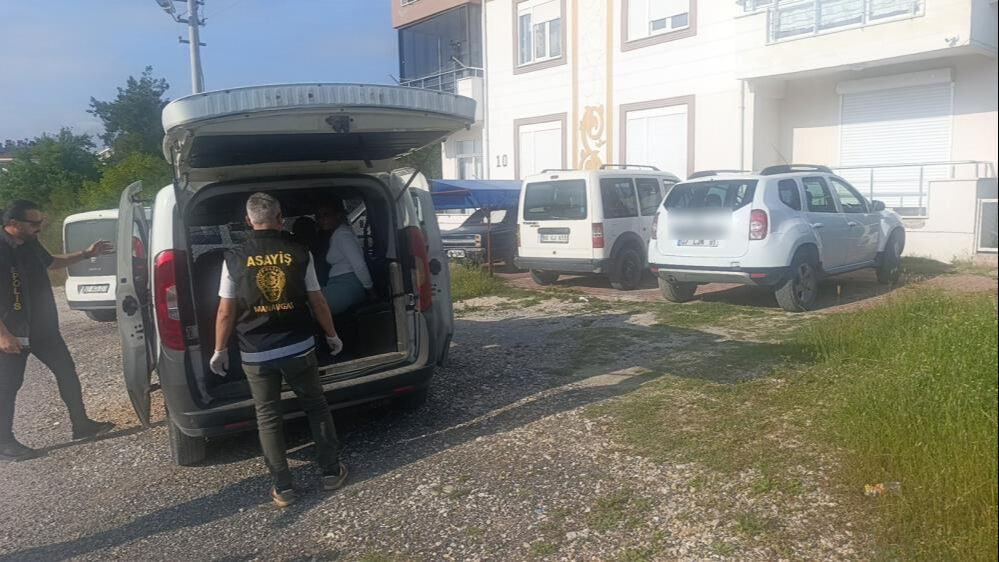 Camide imamla görüştüğü sırada hırsızlık! Eski belediye başkanı: Bana iyi bir ders oldu Camide imamla görüştüğü sırada şok! Eski belediye başkanı: Bana iyi bir ders oldu - 1. Resim