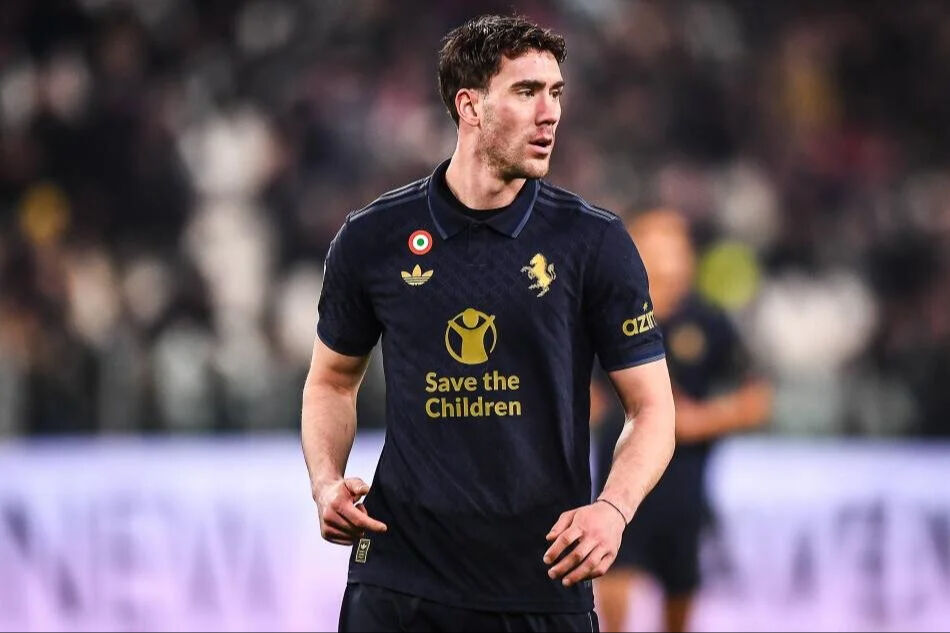 Fenerbahçe ve Galatasaray'da Dusan Vlahovic sesleri! Juventus'un yıldızı için temaslar artıyor Fenerbahçe ve Galatasaray'da Dusan Vlahovic sesleri! Juventus'un yıldızı için temaslar artıyor - 1. Resim