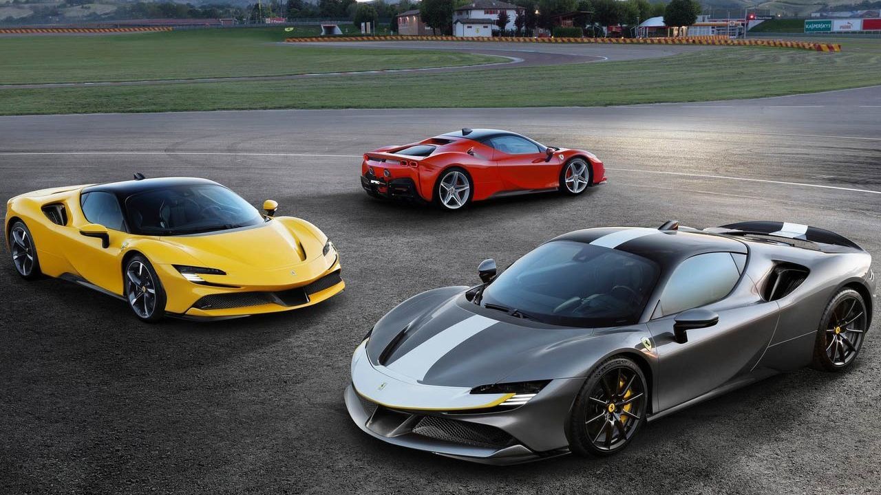 Ferrari elektrikli modeli için tarih verdi: 9 Ekim 2026 Ferrari elektrikli modeli için tarih verdi: 9 Ekim 2026