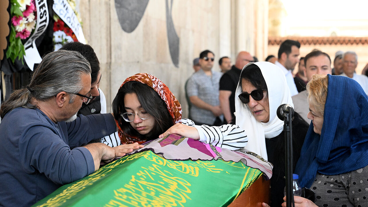 Korkunç cinayetin sebebini teyzesi açıkladı! Kan donduran sözler Korkunç cinayetin sebebini teyzesi açıkladı! Kan donduran sözler - 3. Resim