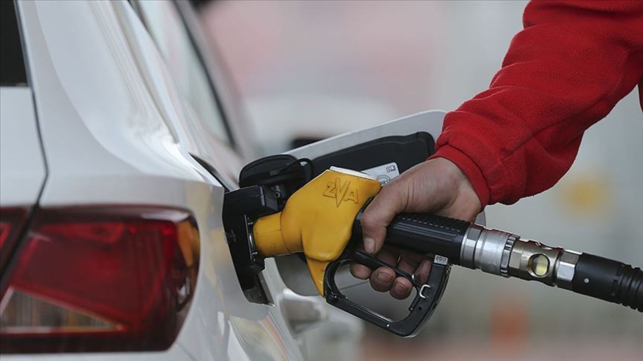 Motorin ne kadar oldu, mazota indirim mi geldi? 7 Mayıs 2025 benzin, motorin, LPG güncel akaryakıt fiyatları Motorin ne kadar oldu, mazota indirim mi geldi? 7 Mayıs 2025 benzin, motorin, LPG güncel akaryakıt fiyatları