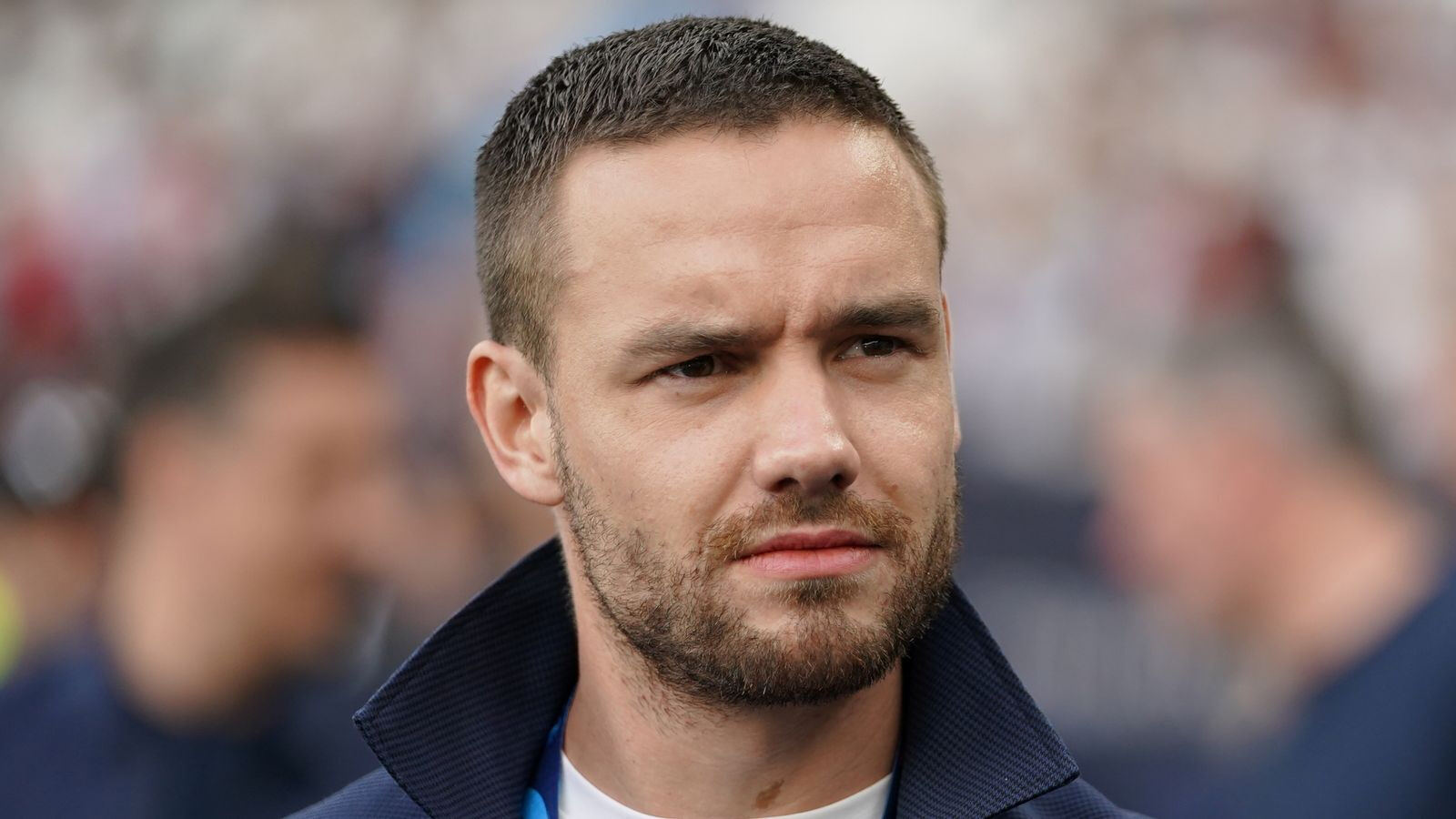 Balkondan düşerek hayatını kaybetmişti! 31 yaşındaki Liam Payne'in serveti ağızları açık bıraktı! Tam olarak 1 milyar 234 milyon... Balkondan düşerek hayatını kaybetmişti! 31 yaşındaki Liam Payne'in serveti ortaya çıktı: Dudak uçuklatan rakam... - 2. Resim