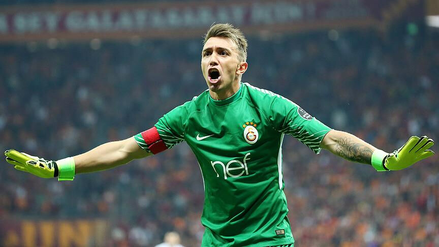 Başkan açıkladı! Muslera'nın Galatasaray kararı ortaya çıktı Başkan açıkladı! Muslera'nın Galatasaray kararı ortaya çıktı - 1. Resim