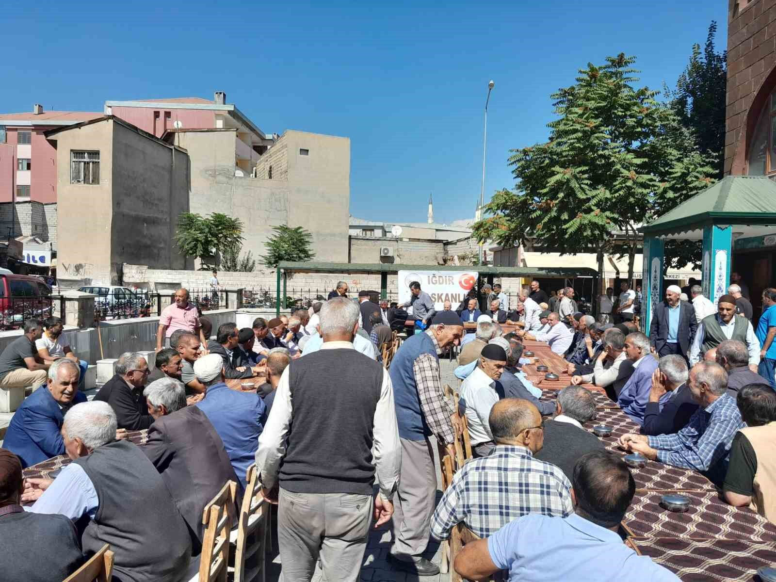 Cenazelerin tartışmalı geleneği son buluyor! Kredi çekip borca giriyorlardı... Valilik 'haram' dedi - 3. Resim