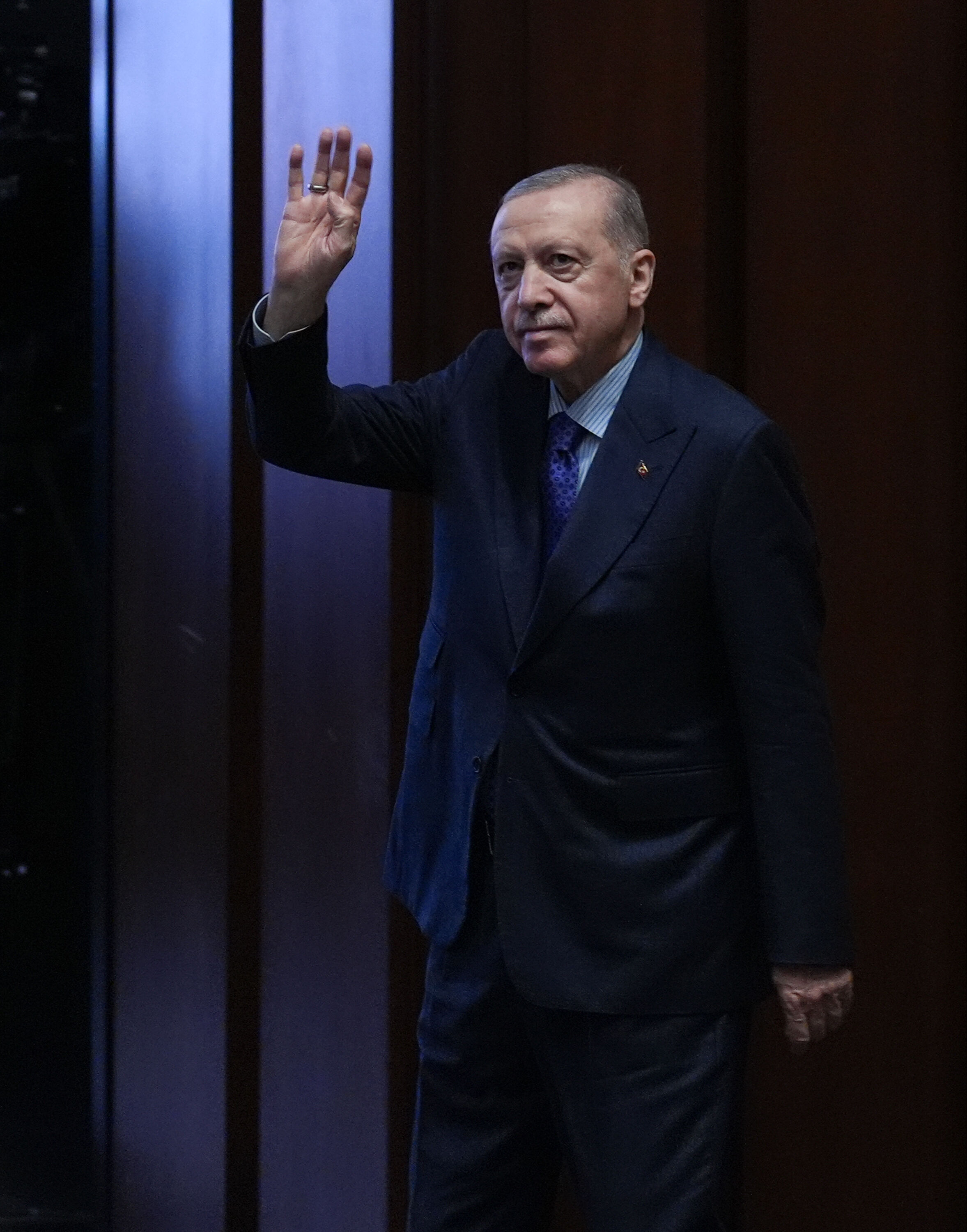 Cumhurbaşkanı Erdoğan "Yanlış algılarla mücadele ediyoruz" deyip ekledi: Evliliğin zorlaştırılmasını doğru bulmuyoruz Cumhurbaşkanı Erdoğan "Yanlış algılarla mücadele ediyoruz" deyip ekledi: Evliliğin zorlaştırılmasını doğru bulmuyoruz - 1. Resim