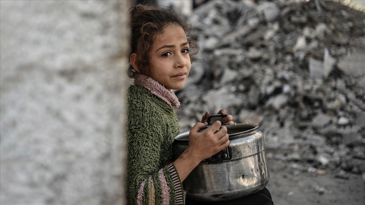 Dünya Merkez Mutfağı, Gazze'deki stokları tükendiği için faaliyetlerini durdurdu Dünya Merkez Mutfağı, Gazze'deki stokları tükendiği için faaliyetlerini durdurdu