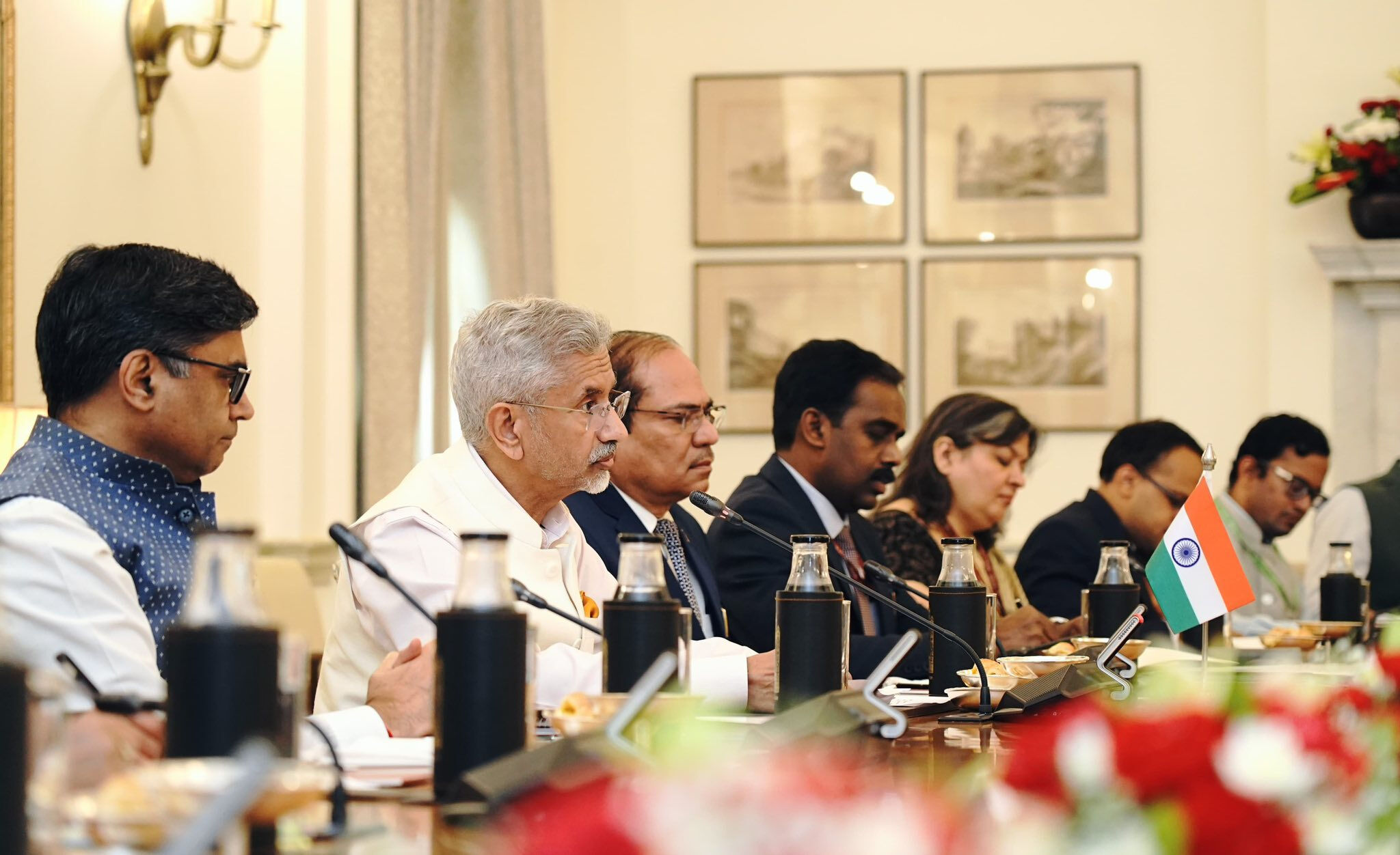 Dünyanın gözü bu çatışmada! Hindistan'dan yeni açıklama geldi Dünyanın gözü bu çatışmada! Hindistan'dan yeni açıklama geldi - 3. Resim