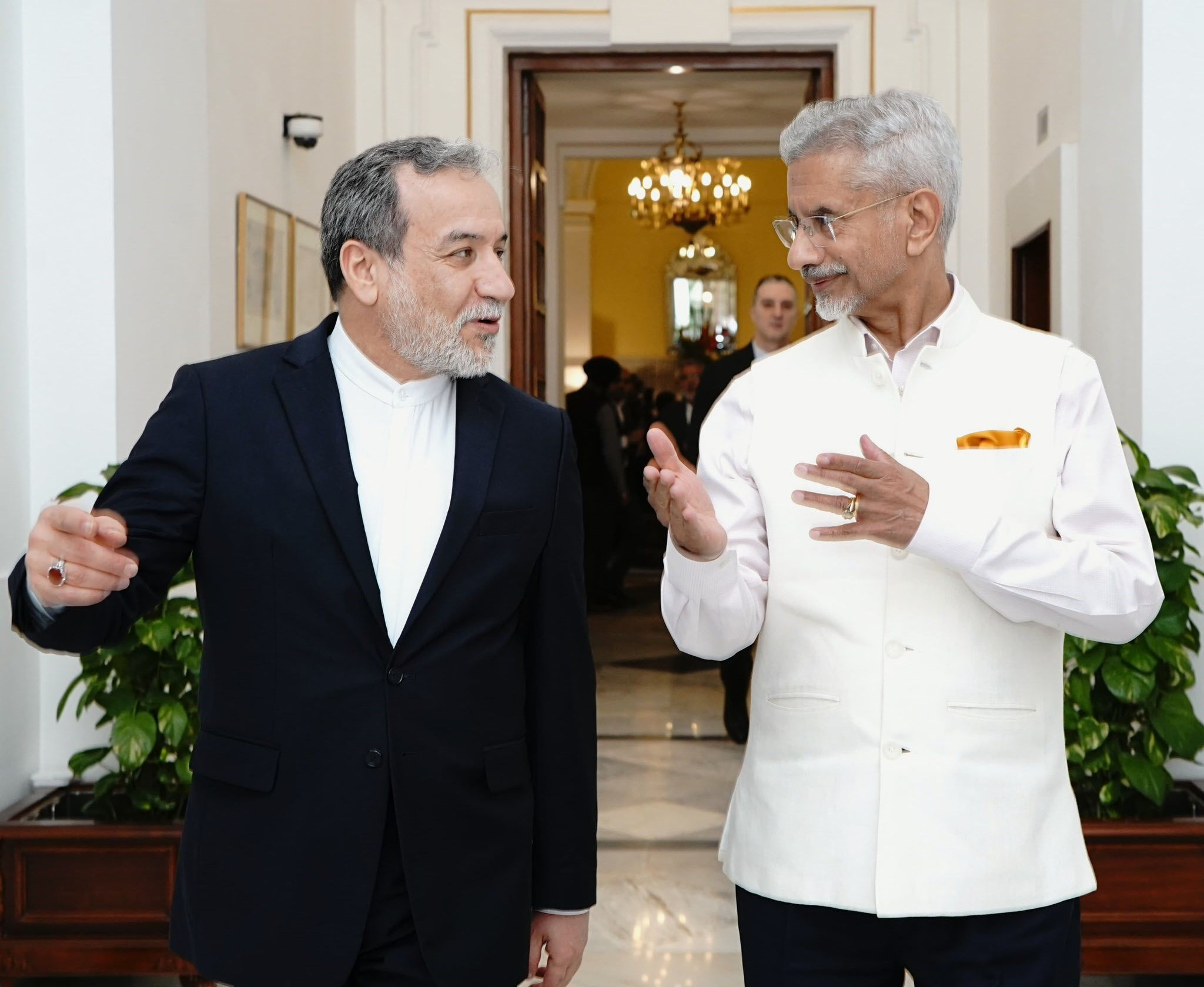 Dünyanın gözü bu çatışmada! Hindistan'dan yeni açıklama geldi Dünyanın gözü bu çatışmada! Hindistan'dan yeni açıklama geldi - 1. Resim