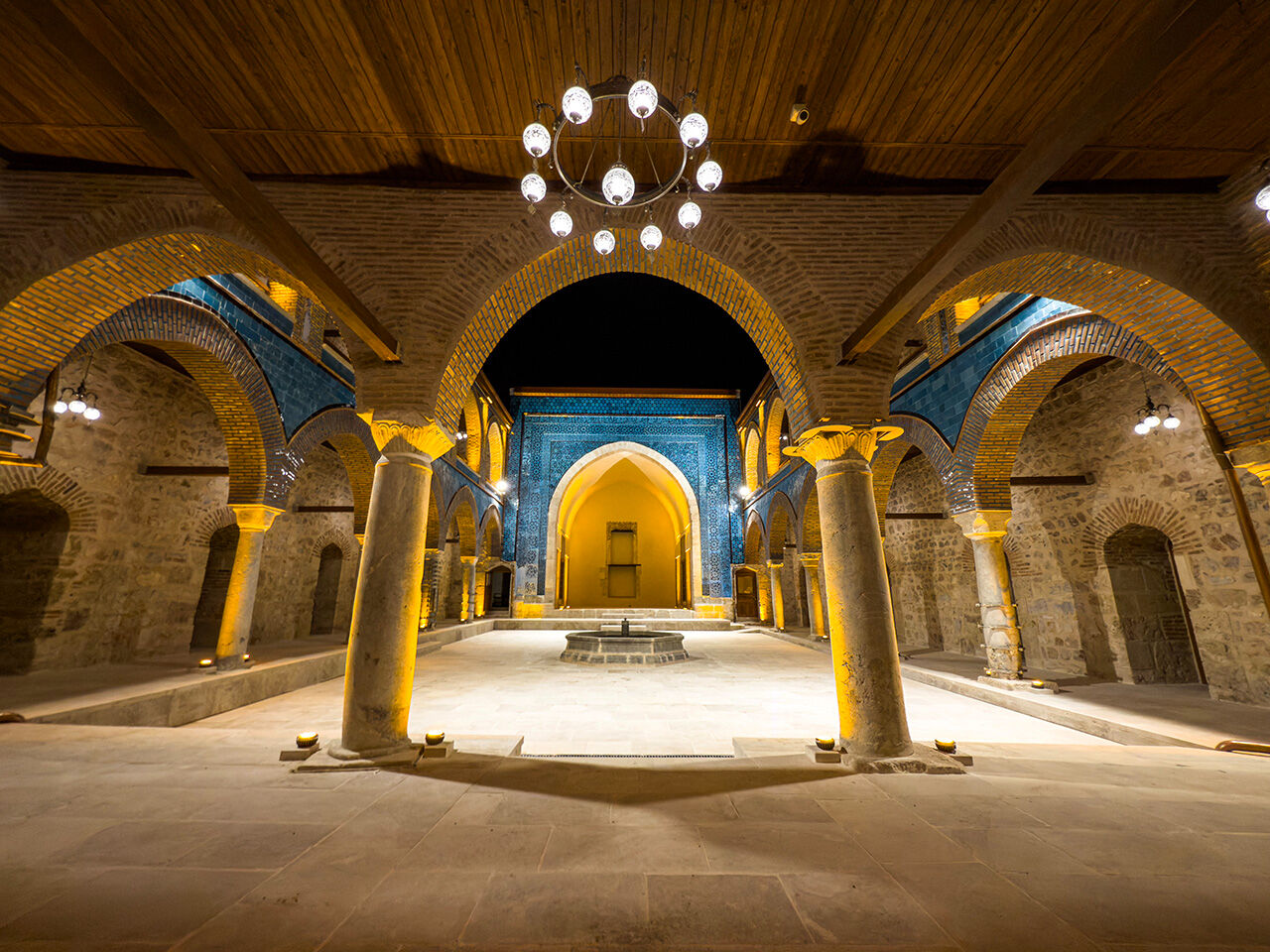 Gökmedrese'yi görenler hayran oldu! Selçuklu mimarisinin Tokat'taki şaheseri açıldı Gökmedrese'yi görenler hayran oldu! Selçuklu mimarisinin Tokat'taki şaheseri açıldı - 6. Resim