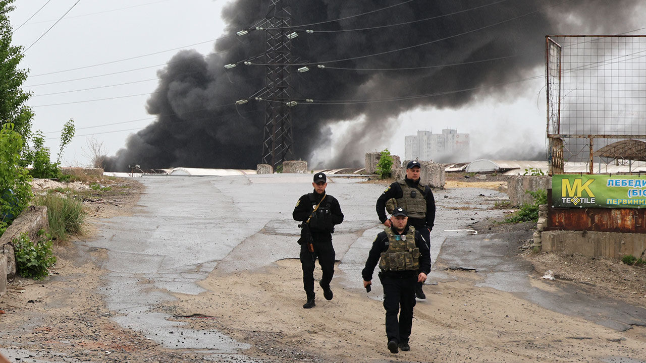 Hindistan başlattı, Pakistan bitirdi! Terör kampı diye camileri vurdular Hindistan başlattı, Pakistan bitirdi! Terör kampı diye camileri vurdular - 3. Resim